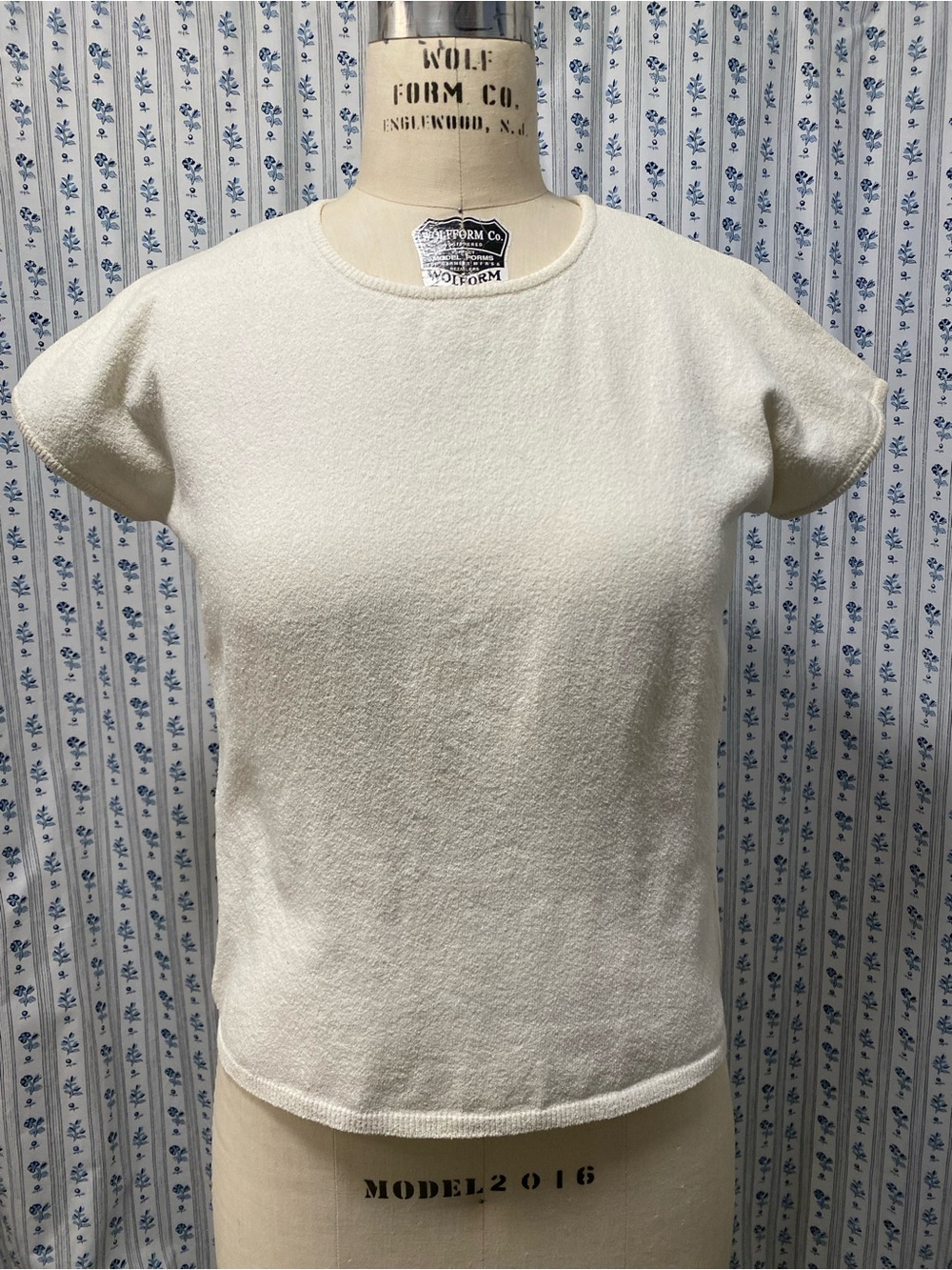 Isaac Mizrahi Collection Vintage 90s Cream Sweater